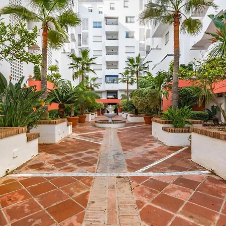 Apartment Modern In Medina Garden - Puerto Banus *